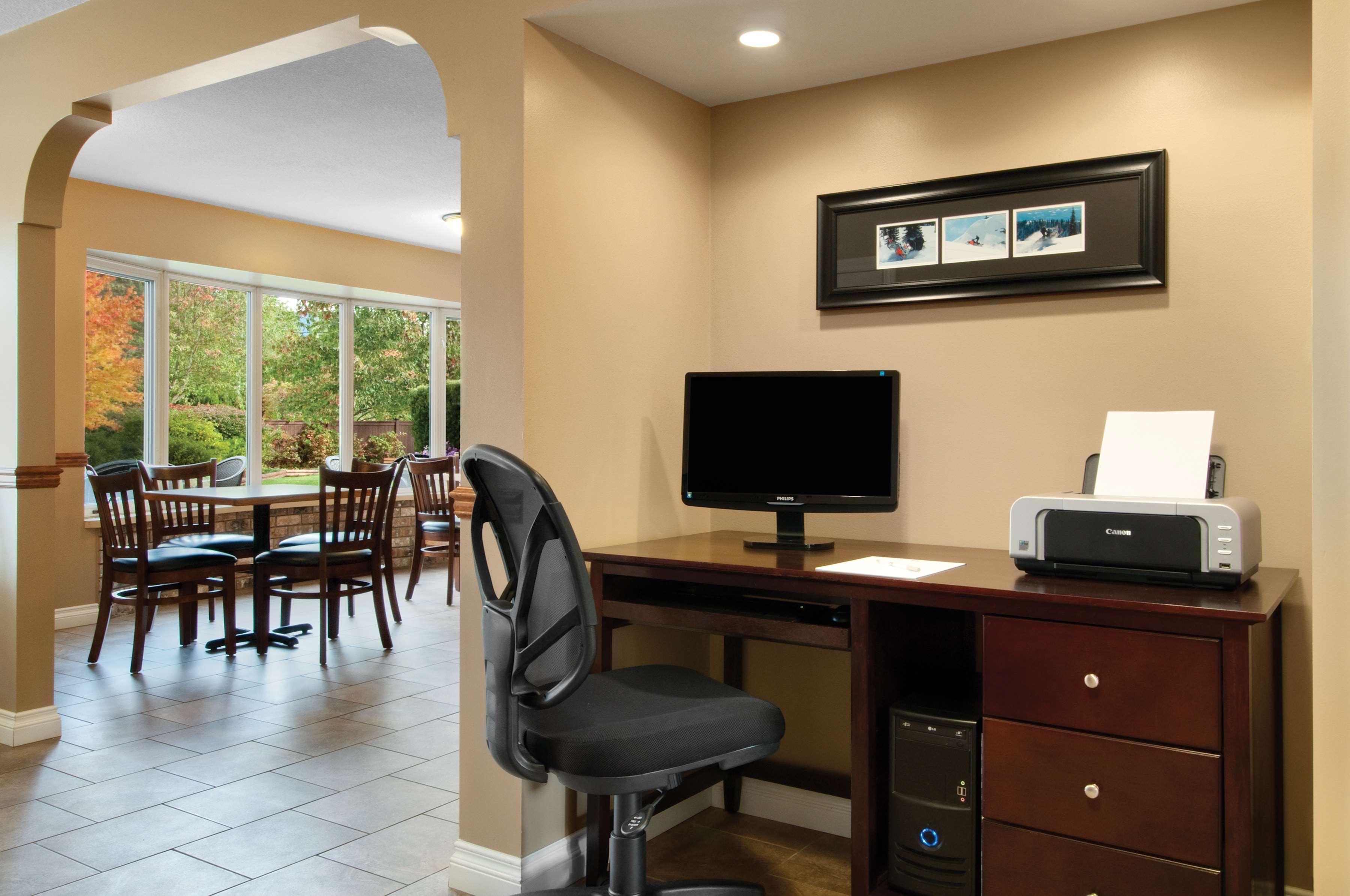 Best Western Sicamous Inn Negocio foto