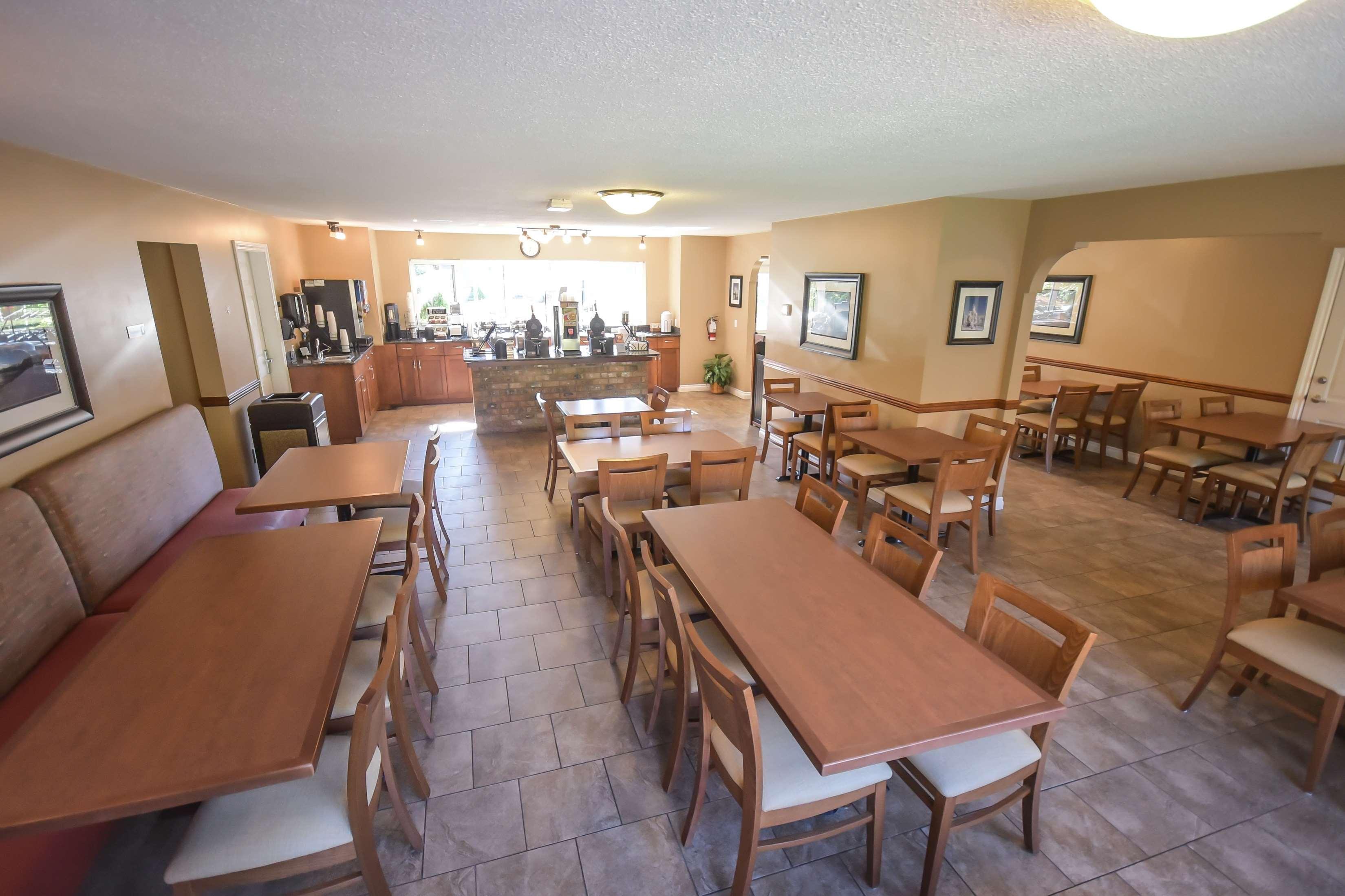 Best Western Sicamous Inn Exterior foto